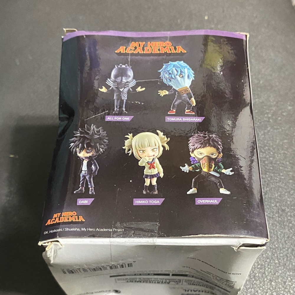 Masters My Hero Academia Overhaul Action Figure - Purple, Green, Yellow - Picture 4 of 7